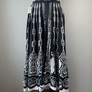 NWT Decoded Blck and White Sequined Maxi Skirt Size M